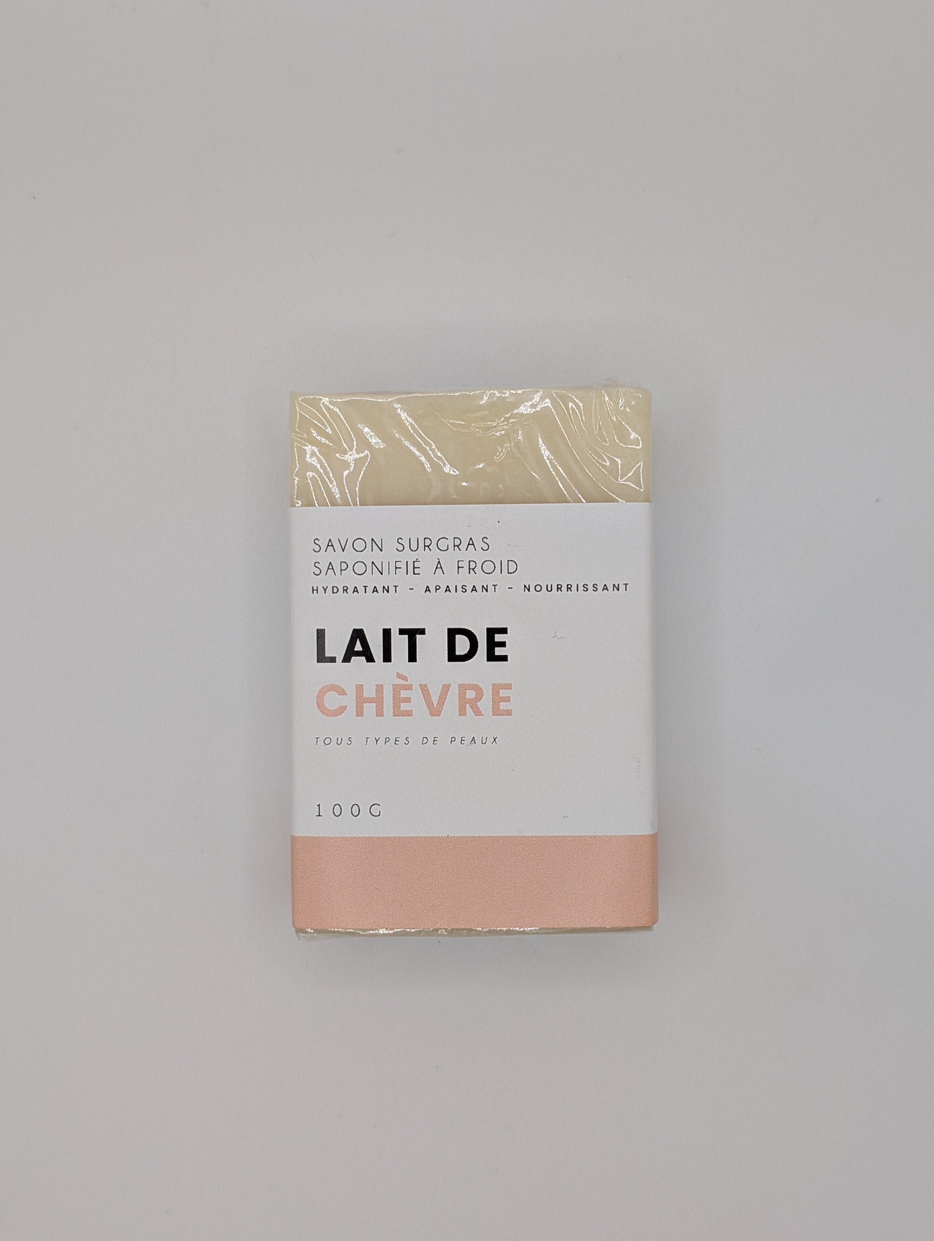 🤍 Savon au Lait de Chèvre – Douceur, Pureté & Éclat Naturel